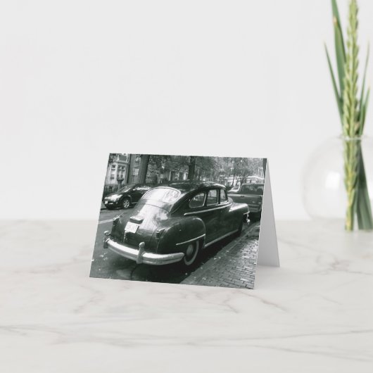 Voiture classique dans la carte de note de photo (Devant)