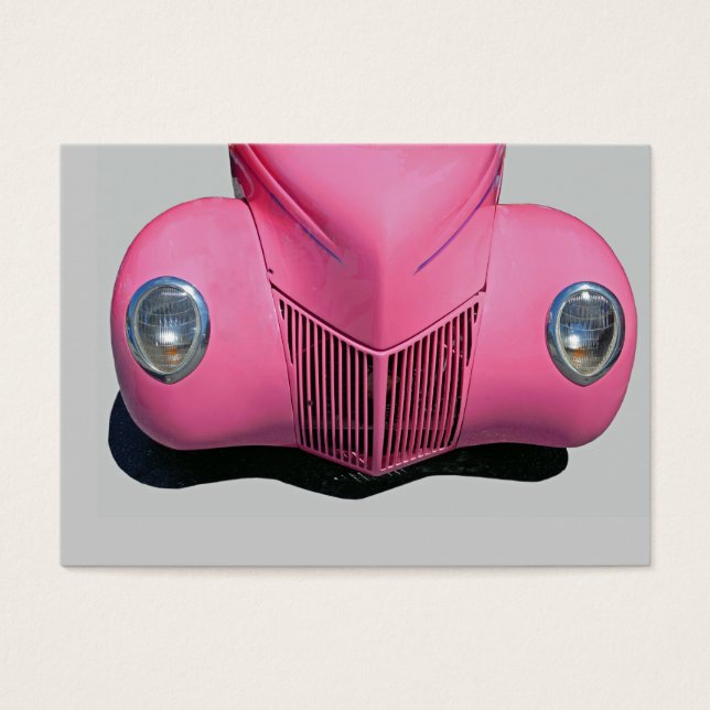 voiture classique peinte rose (Devant)