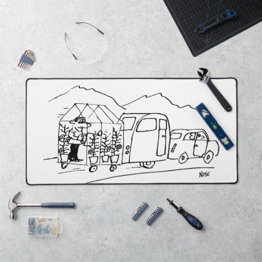 Voiture est remorquer une caravane et une serre. D (Poste de travail)