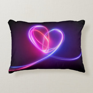 Volet roze neon lichttekening. Abstracte hartdood Accent Kussen