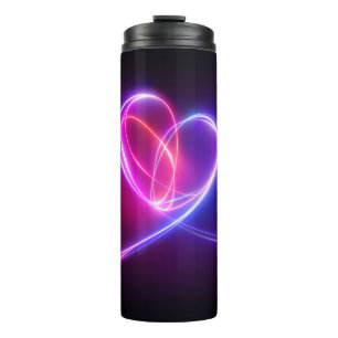 Volet roze neon lichttekening. Abstracte hartdood Thermosbeker