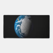 volle aarde met gesimuleerde wolken boven antarcti bureaumat (Voorkant)