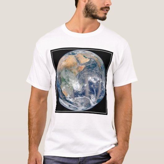 Volle aarde toont het oostelijk halfrond. t-shirt (Voorkant)