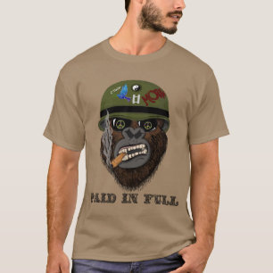 Volledig betaald. Grappig gorilla met sigaar en he T-shirt
