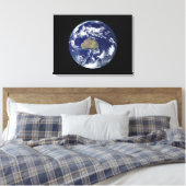 Volledig verlichte aarde gecentreerd op Australië Canvas Afdruk (Insitu (Slaapkamer))