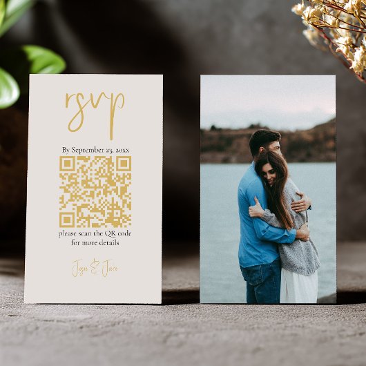 Volledige foto, gouden QR-code en schriftelijke tr Informatiekaartje