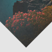 Volledige maan achter de ontkoppeling van oude bom tissuepapier (Detail)