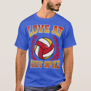 Volleybal Liefde Bij Eerste Spike Speler Coach Tea T-shirt