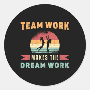 Volleybal teamwerk maakt droom werk strand retro ronde sticker