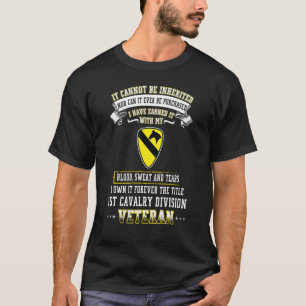 Voor altijd de titel 1e Cavalry divisie veterandag T-shirt