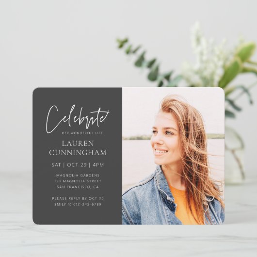 Voor haar viering van het leven Moderne Eenvoudige Kaart (Staand voorkant)