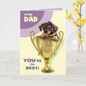 Voor Stepfather op Vaderdag. Cute Puppy Kaart (Gele Bloem)