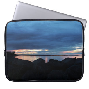 Voorbij de Rotsen Laptop Sleeve