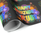 Voornaam "RUBY", vun "HAPPY BIRTHDAY" Cadeaupapier (Rol Hoek)