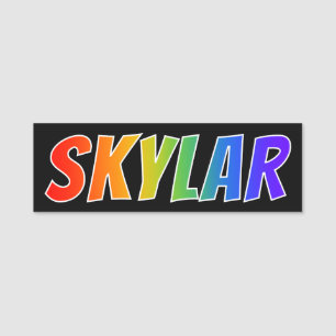 Voornaam "SKYLAR": vun regenboogkleuren Naamplaatje