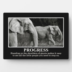 Vooruitgang door de schouders van de schouders van fotoplaat