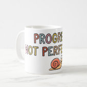 Vooruitgang, geen perfectie koffiemok (Voorkant links)
