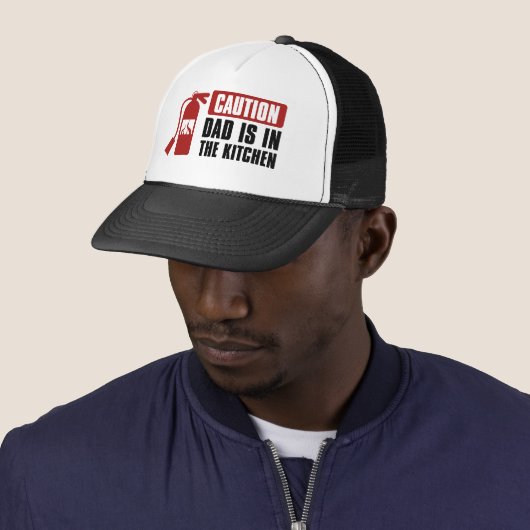 Voorzichtig dat papa in de keuken zit trucker pet (In situ)