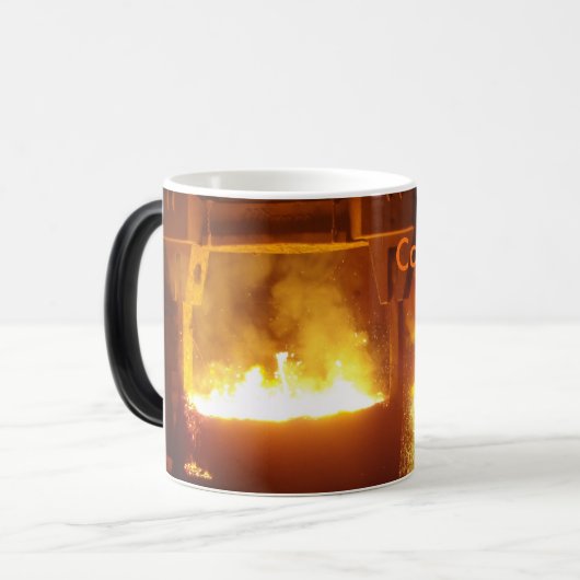 Voorzichtigheid: Heet! Magische Mok (Voorkant links)