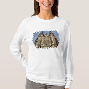 Voorzijde van de kathedraal van St. Vitus T-shirt
