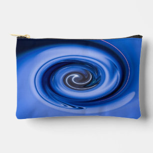 Vortex door Shirley Taylor Etui