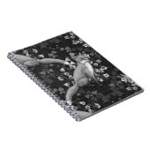 Vos, klokbloemen en klimop, monochroom, zilveren m notitieboek (Rechterzijde)