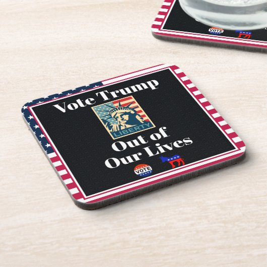 Votez Trump hors de notre Dessous de verre de vie (Côté gauche)