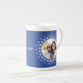 VOTRE 2 PHOTOS & MONOGRAM Snowflake Cadre mug (Devant droit)