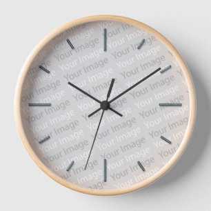 Votre horloge encadrée en bois rond Image