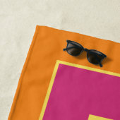 Votre NOM serviette de plage (En situation)