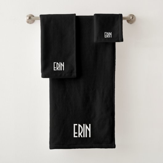 Votre nom, texte gras blanc | Noir (En situation)