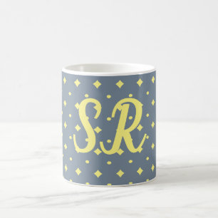 Votre tasse d'initiales, bleu-gris et jaune doux