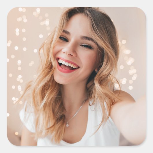 Votre visage sur les étiquettes cadeaux d'annivers (Devant)