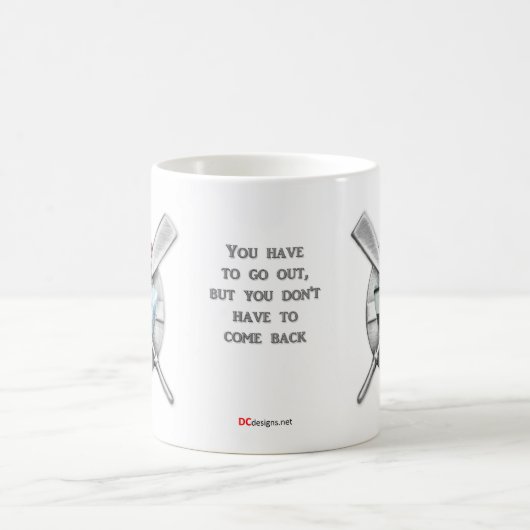 Vous devez sortir…. Tasse de café d'USCG (Centre)