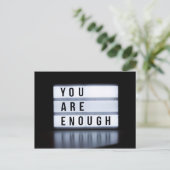 Vous êtes assez (Néon) Carte postale (Debout devant)