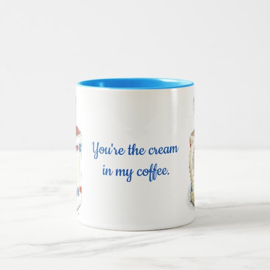 "Vous êtes la crème tasse de souris en mon café" (Centre)