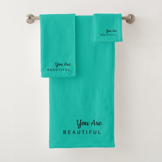 Vous êtes un ensemble de serviettes turquoise élég (En situation)