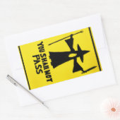 Vous Ne Devrez Pas Passer Sticker (Enveloppe)