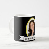 VP Kamala Harris Portait Koffiemok (Voorkant links)