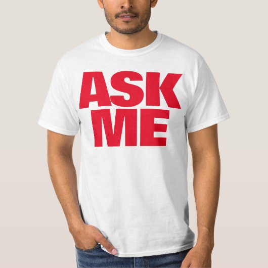 Vraag me ik help graag rode helpers t-shirt (Voorkant)