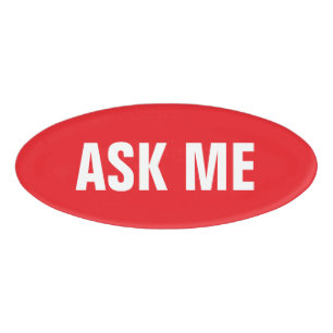 Vraag me rode en witte magnetische labels naambadge