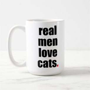 Vraie tasse de chats d'amour d'hommes