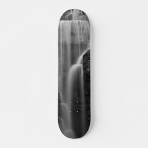 Vrede op Indische Cliff Grayscale Skateboard