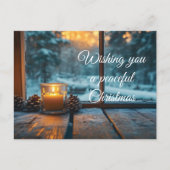 Vredige winter kerstdecoratie in het raam feestdagenkaart (Voorkant)