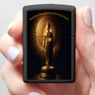 Vreedzaam gouden Boeddhabeeld, AI-kunst