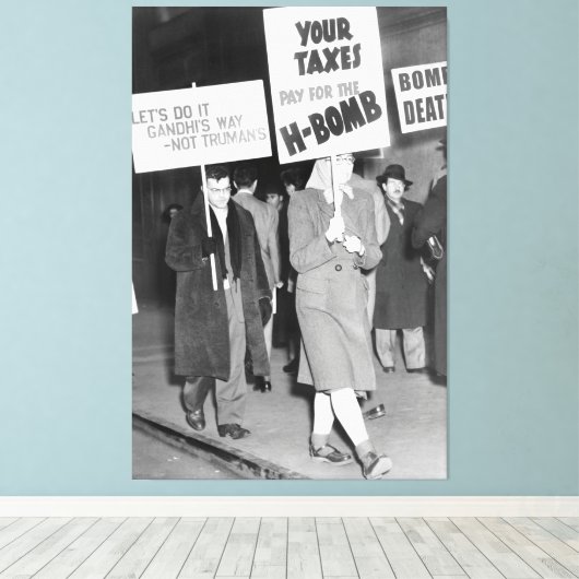 Vreedzaam Koude Oorlog Protest 1950 Canvas Afdruk (Insitu (Houten vloer))
