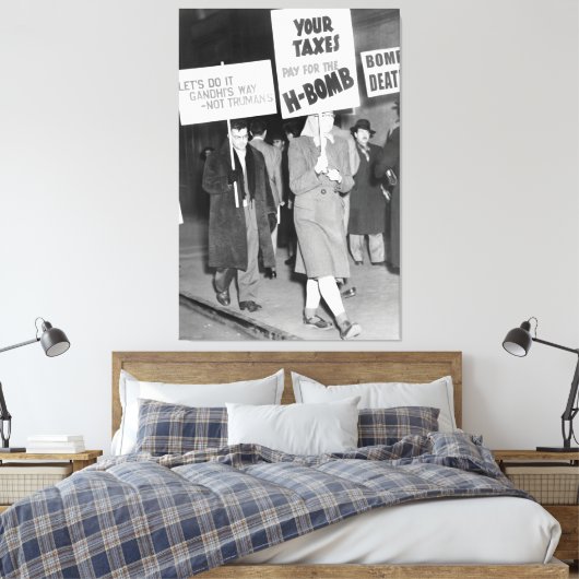 Vreedzaam Koude Oorlog Protest 1950 Canvas Afdruk (Insitu (Slaapkamer))