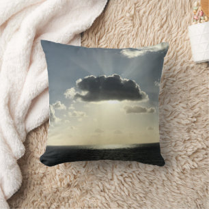 Vreedzaam wegdrijven op een wolk kussen