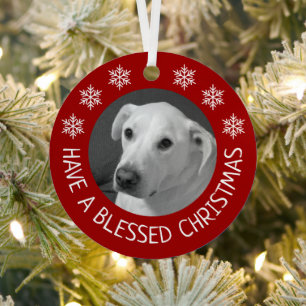 Vreedzaam wit hond foto vrolijk kerstfeest rood metalen ornament