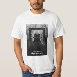 Vreemd donker en mysterieus t-shirt